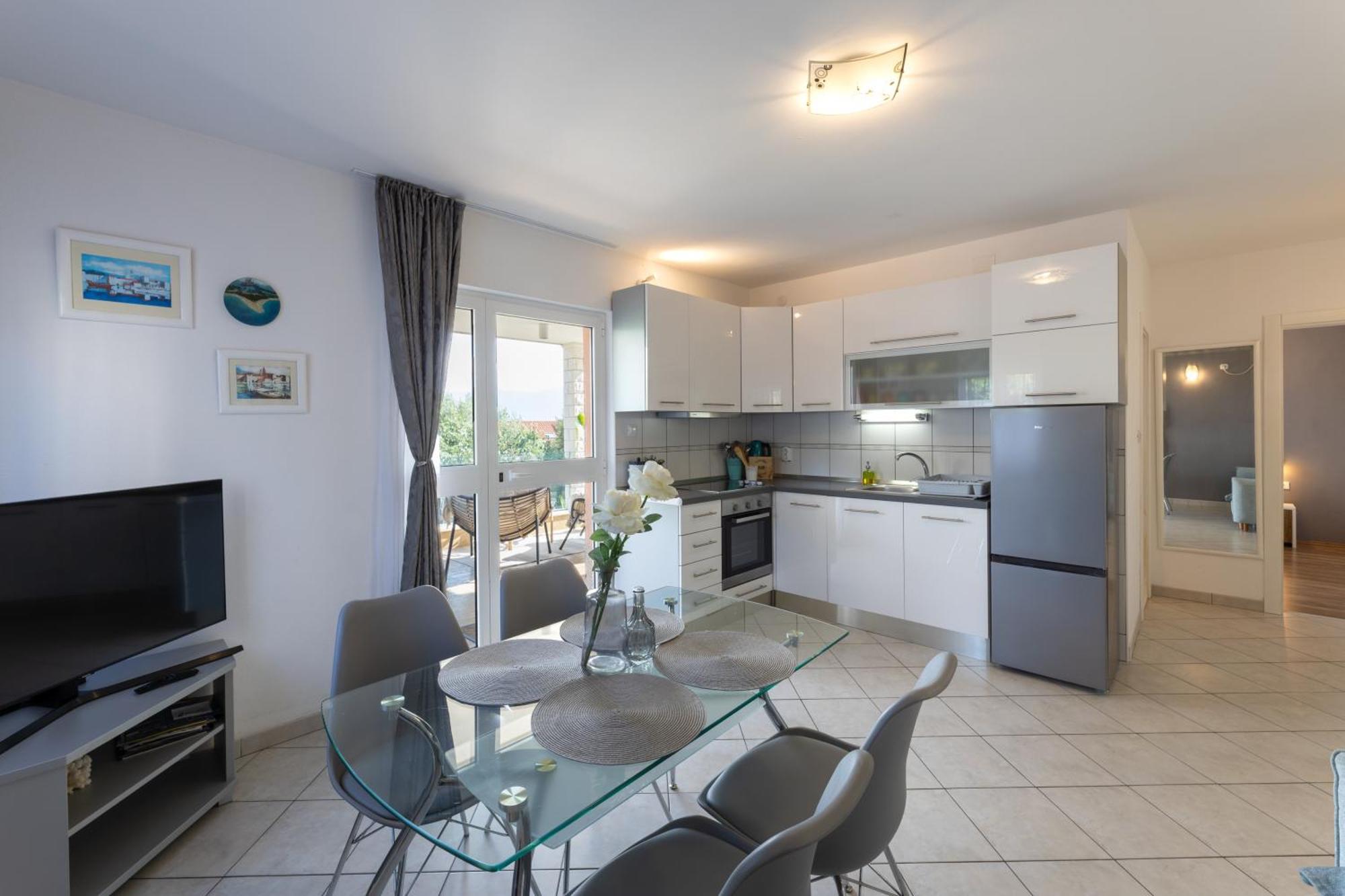 Apartments Belmat トロギール エクステリア 写真
