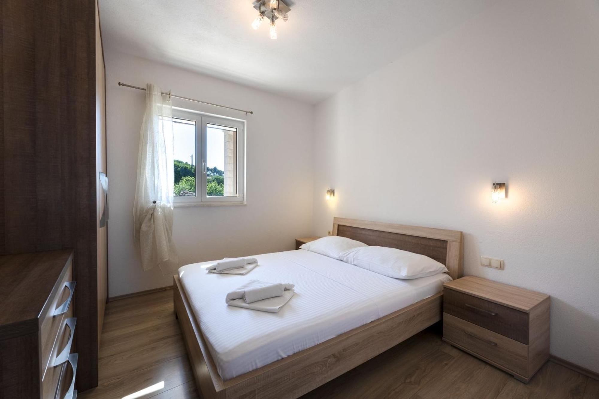 Apartments Belmat トロギール エクステリア 写真